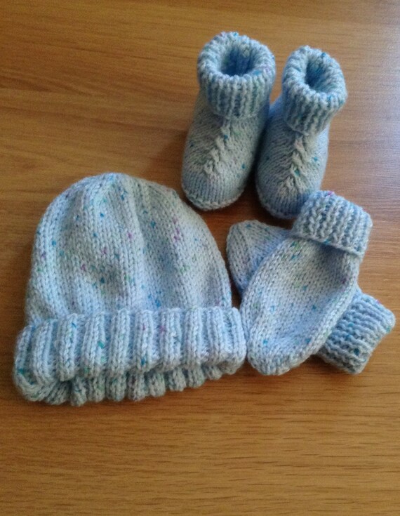 baby boy mittens and booties