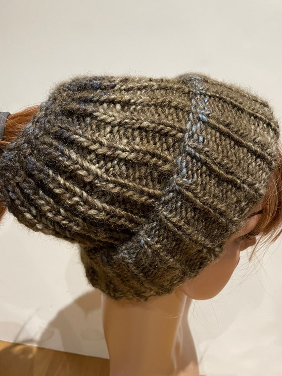 Brown Ponytail Hat for Long Hair Chunky 