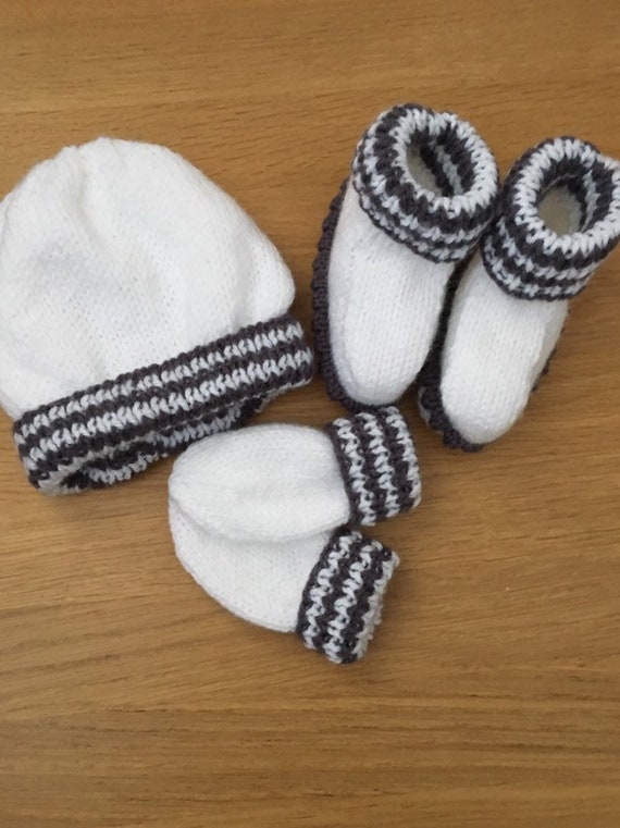 baby hat mittens and booties