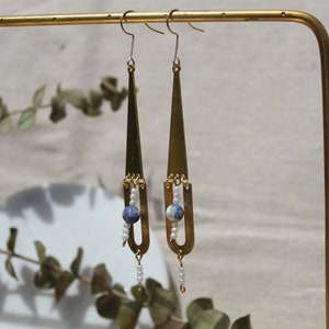 Triangle pearl earrings • pearl earrings • pearl moons • celestial earrings • dangle earrings • boho earrings • minimalist earrings • statem