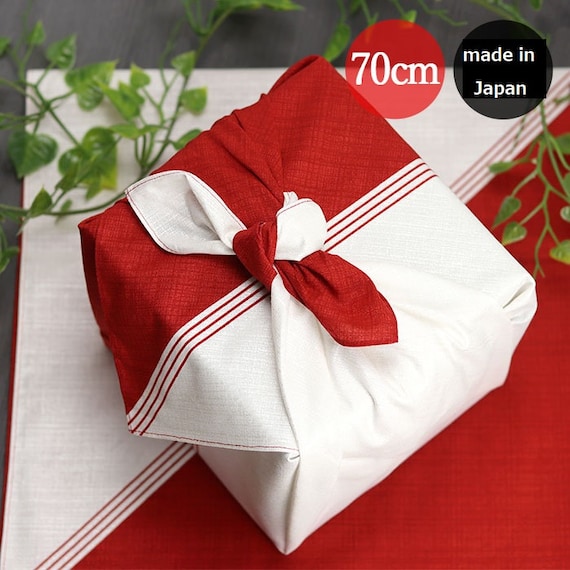 Beautiful japanese 'Furoshiki' wrapping cloth traditional japanese textile Wabisabi pattern fu-057a