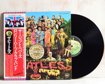 The Beatles SGT Pepper's Lonely Hearts Club Band LP Gatefold with Obi Insert eas-80558 Japan ver Vintage vinyl record