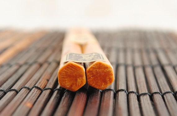 コロ助ページ Japanese Lacquer Wooden Chopsticks Set of 5 Hexagon Japanese