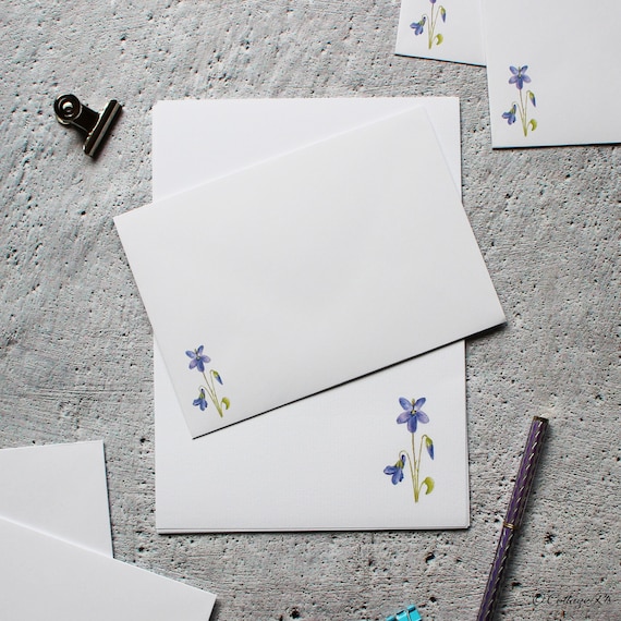 100 Stationery Writing Paper, with Cute Floral Designs Perfect for Notes or  Letter Writing - Violets