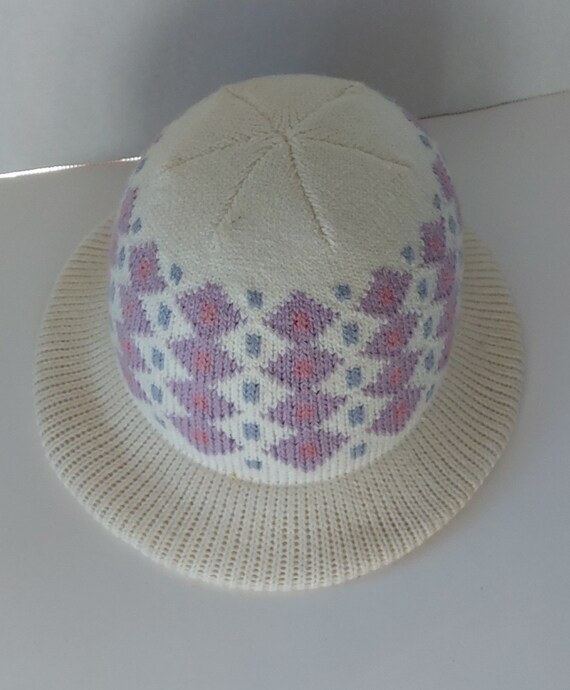 Vintage Knit Hat - Violet/Lavender