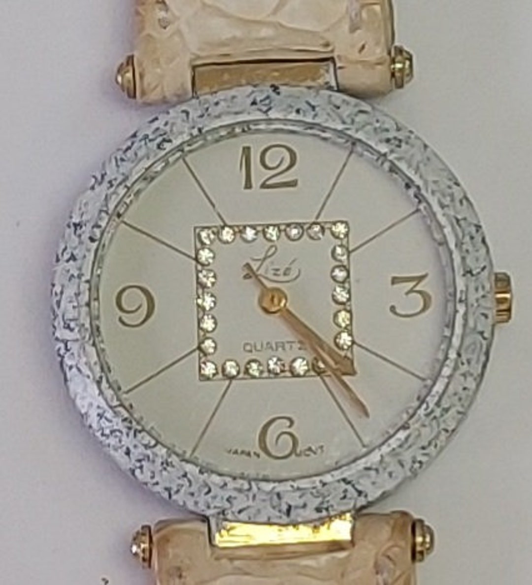 Vintage Lize' Quartz Analog Watch With White Leather Band - Etsy