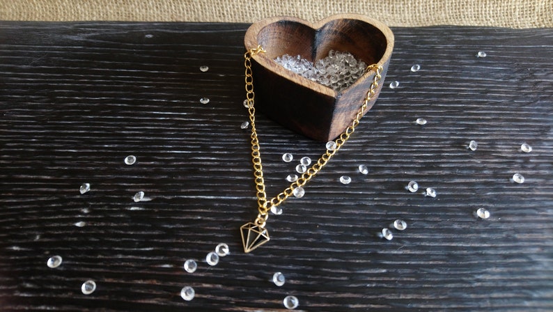 9-11 Pretty gold plated anklet with a black enamel diamond charm body jewellery ankle bracelets