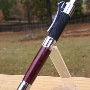 Penna Revolver cromata in legno Purpleheart