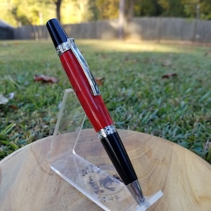 Le Roi Elegant Pen V2 - Chrome & Black Chrome in Red Dream