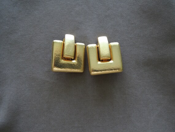 Big Bold Golden Modern Geometric Clip Ons 1990s - image 4