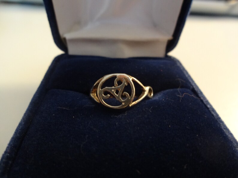 Bague Triskel Argent Sterling 925 Gr 7**Exp\u00e9dition gratuite au Canada**Free shipping to Canada**Cadeau id\u00e9al