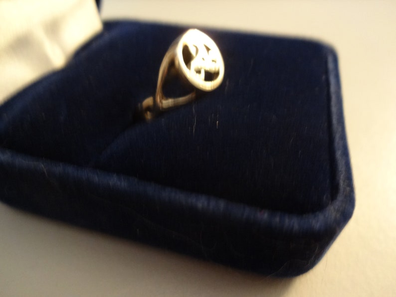 Bague Triskel Argent Sterling 925 Gr 7**Exp\u00e9dition gratuite au Canada**Free shipping to Canada**Cadeau id\u00e9al