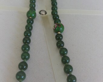 Collier* jade naturel catégorie A Grade A jadéite green necklace 32 " ***Livraison gratuite au Canada** Free shipping in Canada**
