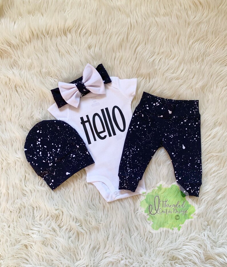 gender neutral take home outfit