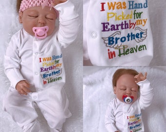 Personalized Rainbow Baby Gifts, Rainbow baby Outfit,  Personalized Rainbow Bodysuit, Coming Home Outfit Baby, Rainbow Baby shower Gift