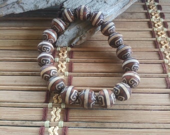 Tibetan Dzi Bead Stretch Bracelet - Meditation Bracelet