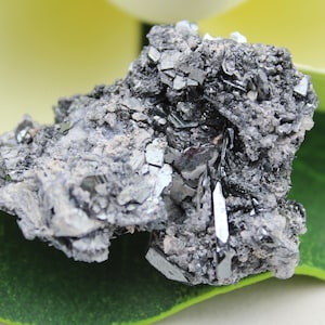 Hématite var. Spéculaire - Spécimen minéral HEMA17