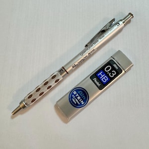 0.3mm Pentel GRAPHGEAR 1000 0.3mm Drafting Pencil +0.3mm Refill leads