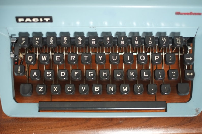 Facit typewriter manual Facit typewriter manual