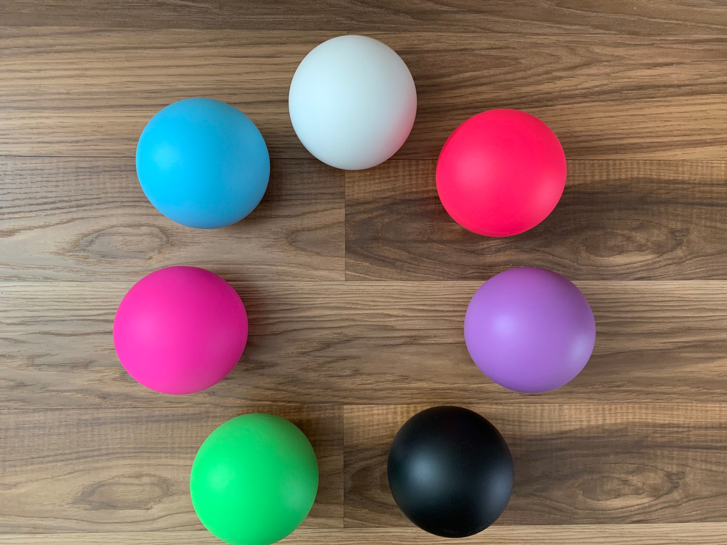 Contact Juggling Balls for sale Only 4 left at 75