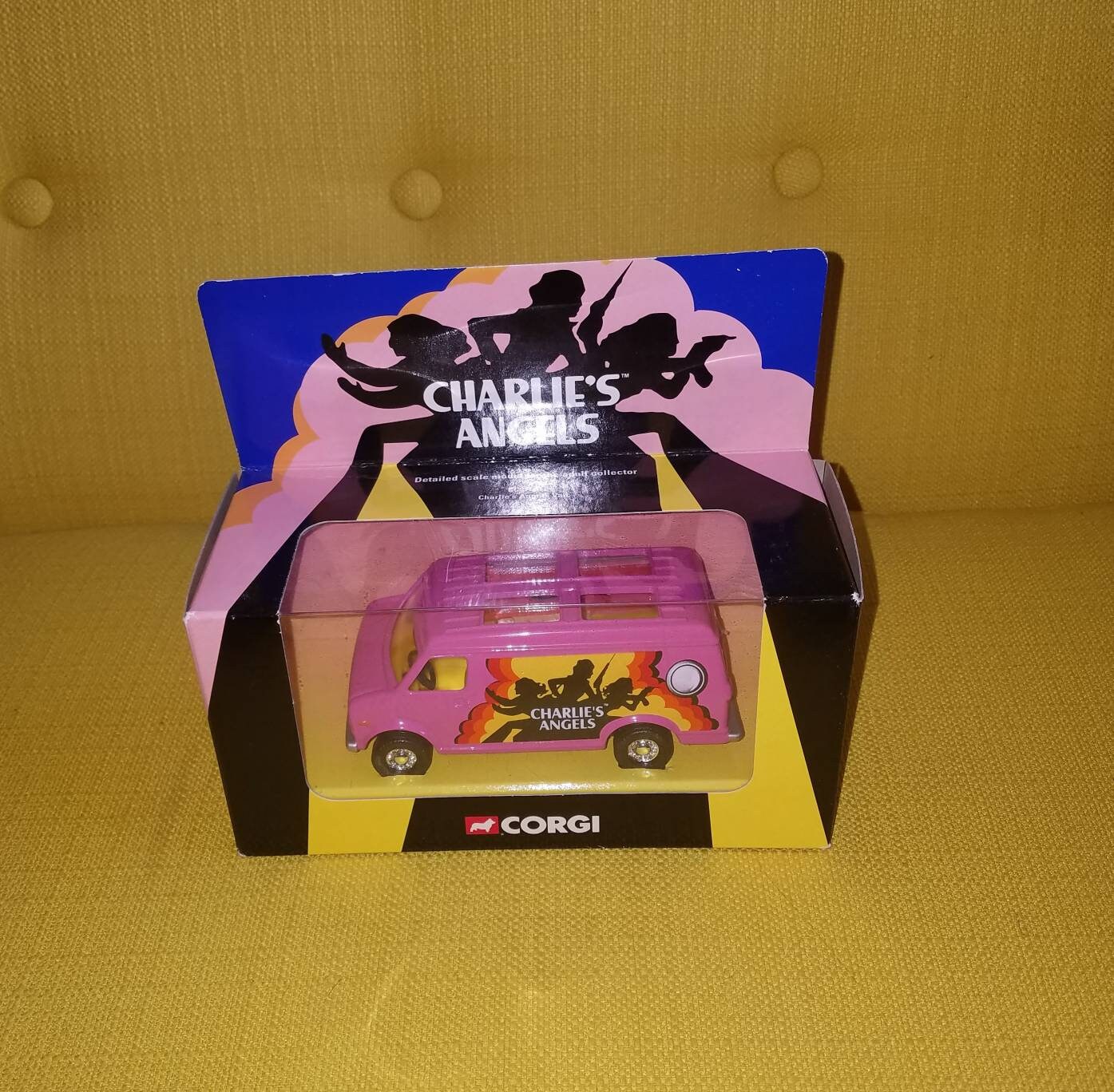 MIB Vintage 70s TV Show Charlies Angels Corgi Pink Us