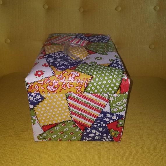 Cute Vintage Quilted Vinyl Carry Case Box Clear P… - image 6