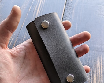 Handmade Leather Keychain, Leather Key Holder, PERSONALIZED, Leather key case, key bag, Leather Key Pouch ,Key Case ,Leather Key wallet.