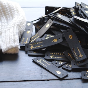Leather tags with hot stamping with gold foil. Custom Labels. Knitting leather Labels. Knitting Tags.Labels in leather.Custom leather labels