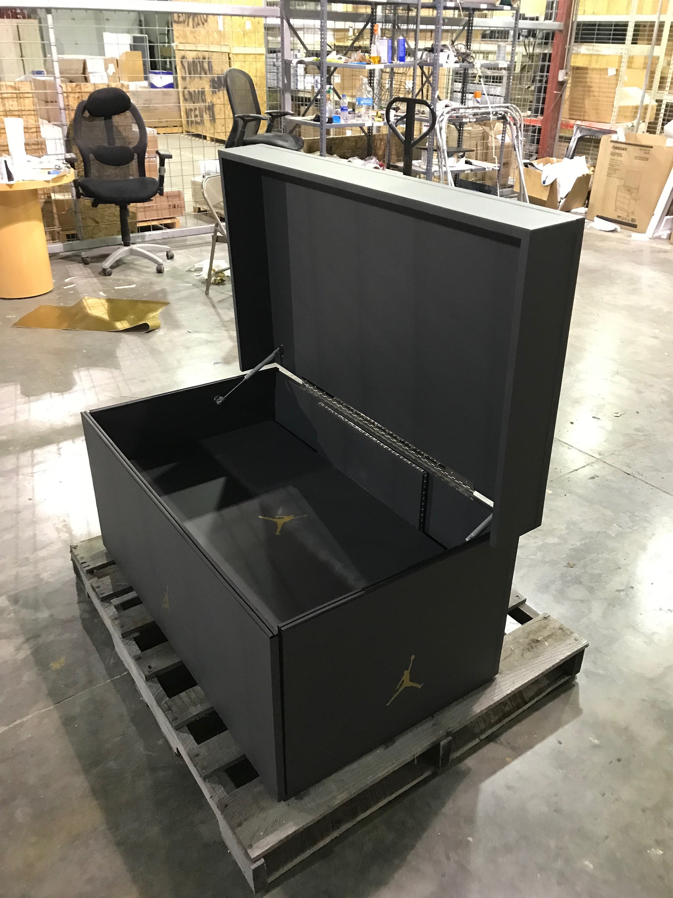 Giant Air Jordan Inspired Shoebox NEW MATTE BLACK and Gold
