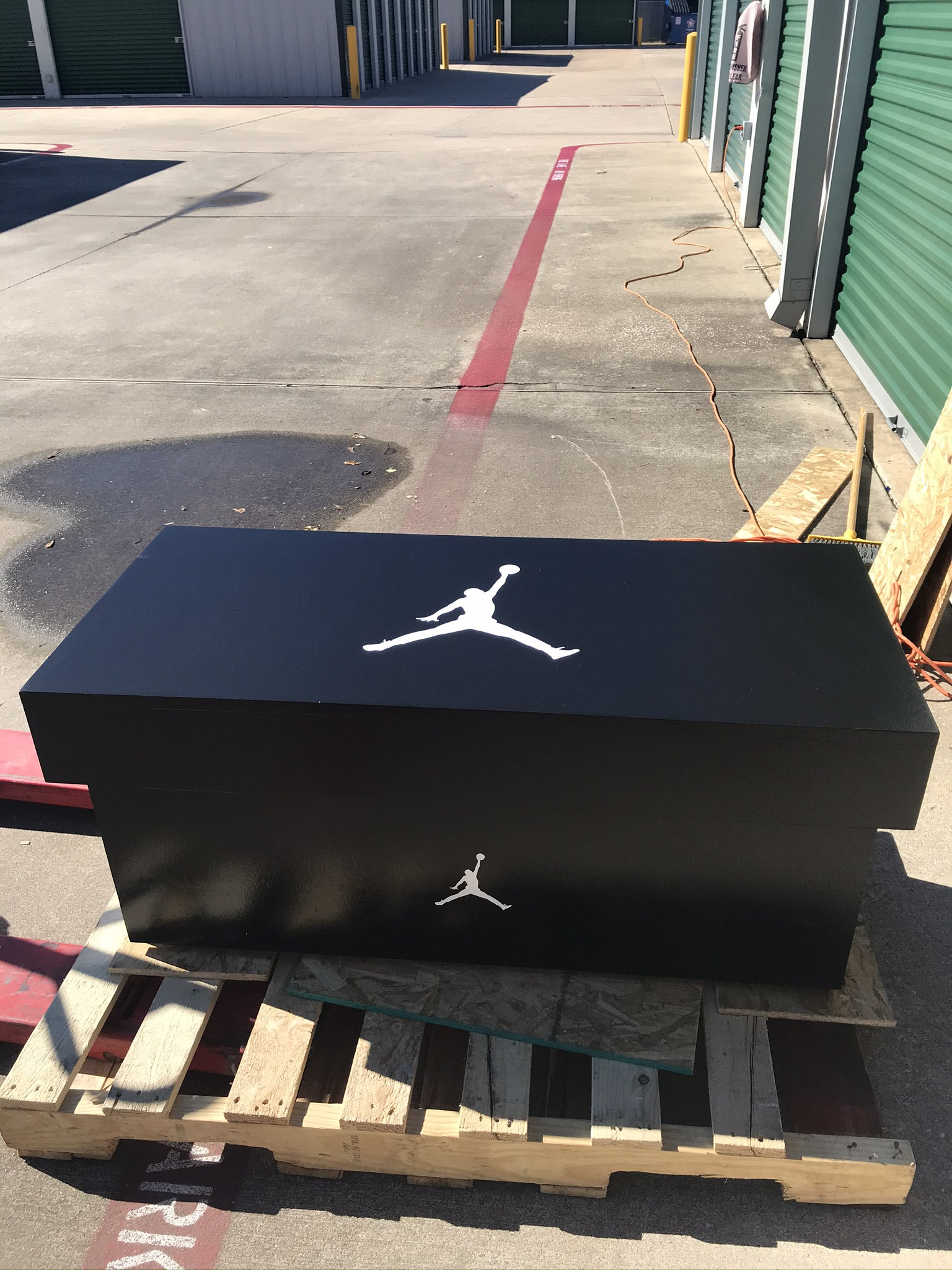 giant jordan sneaker box