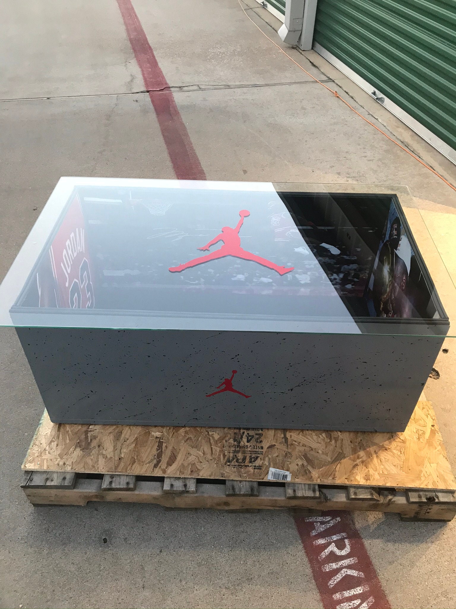 Giant jordan shoe box for sale hotsell
