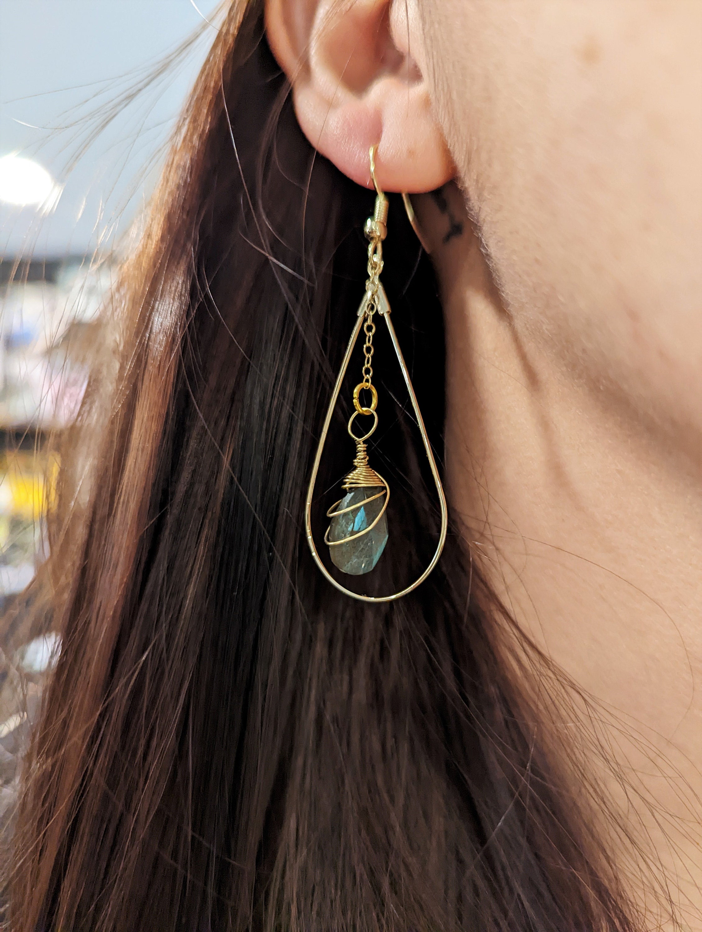 •EOWYN• labradorite tear + gold earrings