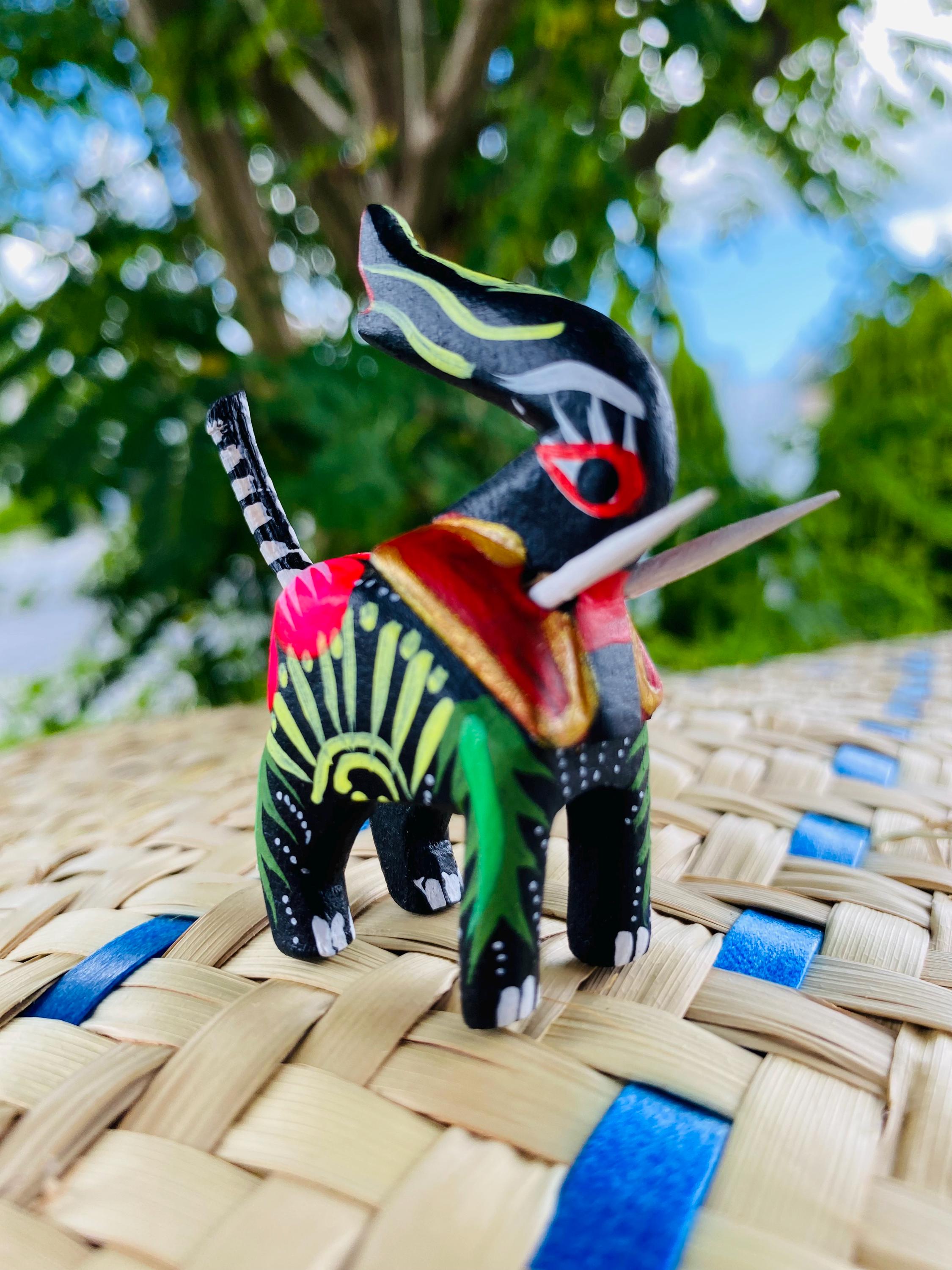 Mini Elephant Alebrije/Mini Elephant Alebrije