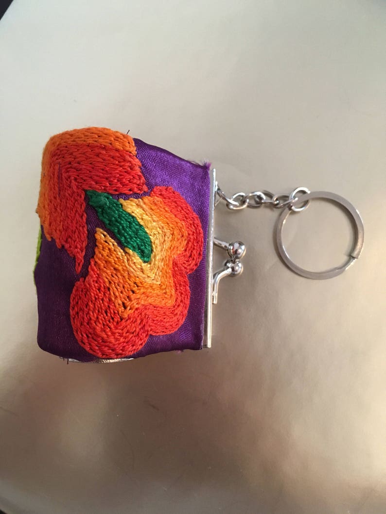 Super sale ~ Purse ~ key ring ~ hand embroidered ~ Istmo of Tehuantepec