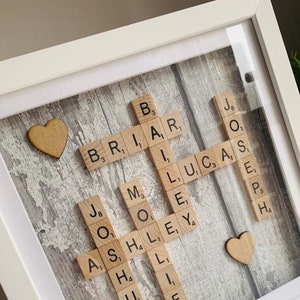 Imagens de Scrabble, moldura de Scrabble, arte de parede personalizada, presentes para a família, moldura de Scrabble