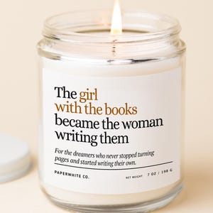 Funny Writer Candle for Authors, Ideal Gift for Book Lovers, Creative Quote Candle for Birthdays and Holidays R28