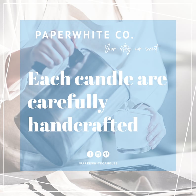K&ouml;nnte beinhalten: Eine Person gie&szlig;t Wachs in ein Glas-Kerzengef&auml;&szlig;. Der Text auf dem Bild lautet "PAPERWHITE CO. Your story, our scent. Each candle are carefully handcrafted. /PAPERWHITECANDLES"
