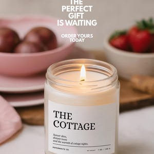 romance reader gift candle