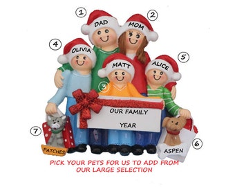 Family of Five Personalized Ornament Shopping For Presents with Dogs, Cats  or Bunny Added - Family of 5 w/ Dogs/Cats/Bunnies Added Ornament