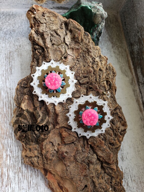 Compass Rose. Enhanced Filigree Earrings with Pink Druzy