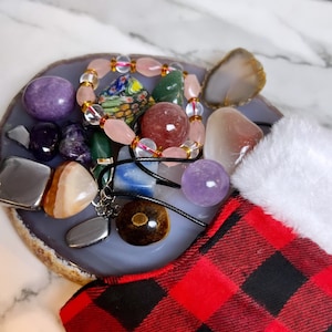 Deluxe Crystal Stocking Scoop, Crystal Confetti, Tumbles, Stones, Lucky Scoop