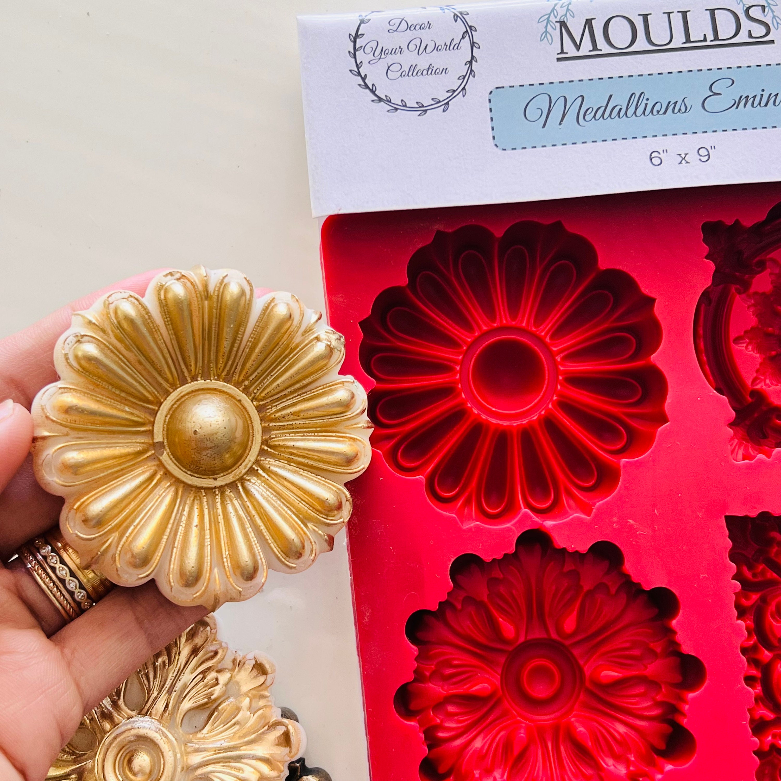 新作グッ Medallions Eminence 8.5 Mold Silicon Creative Deep 3D あみぐるみ