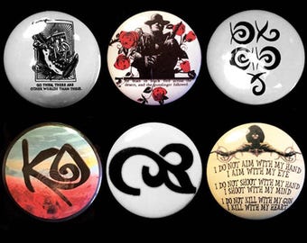 The Dark Tower Stephen King Set of Buttons, Magnets, or Keychains
