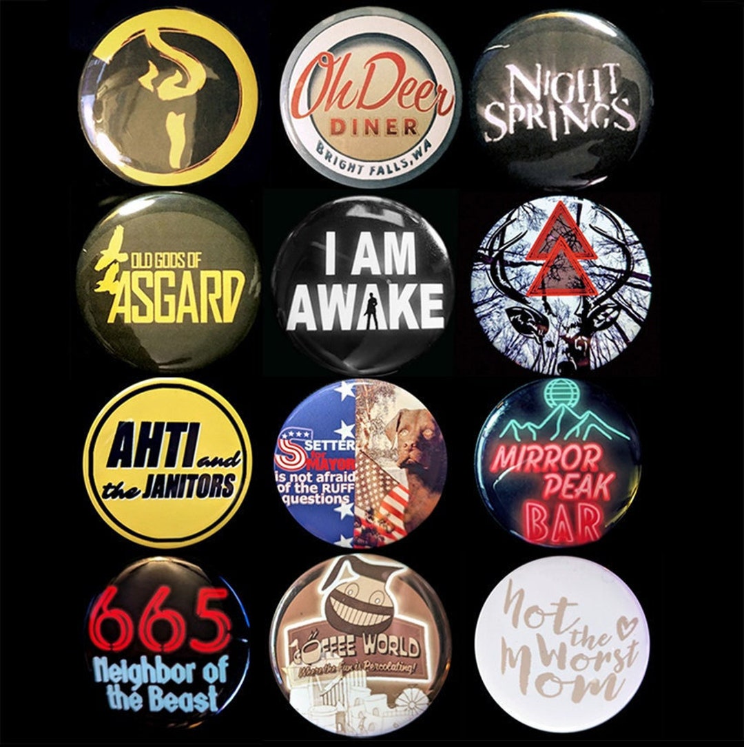 Alan Wake Set of Buttons, Magnets, or Keychains - Etsy