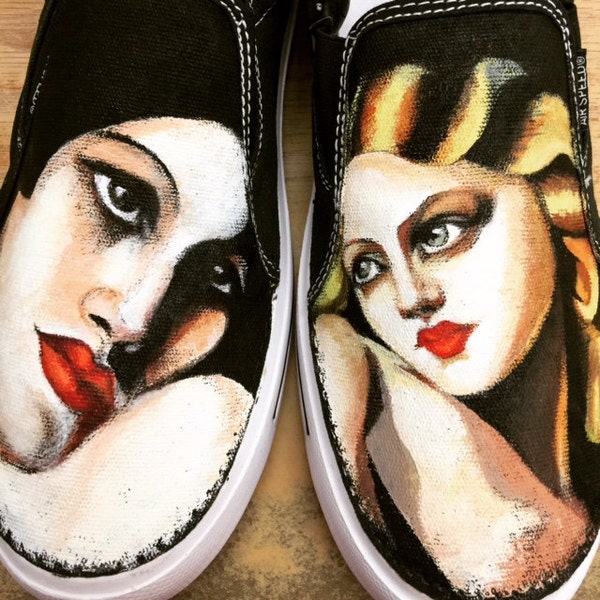 Painted shoes in the Art Deco style  of Tamara de Lempicka.