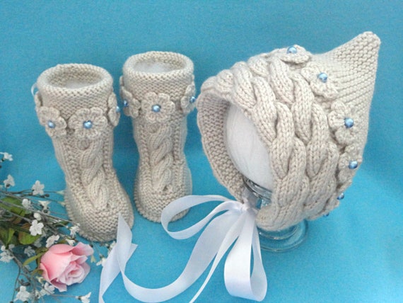 woolen shoes for baby girl