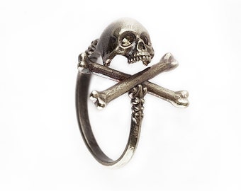 Cross Bones Adjustable Dainty Pirate Skull Ring | Brass / 925 Sterling Silver / Gold | For Women