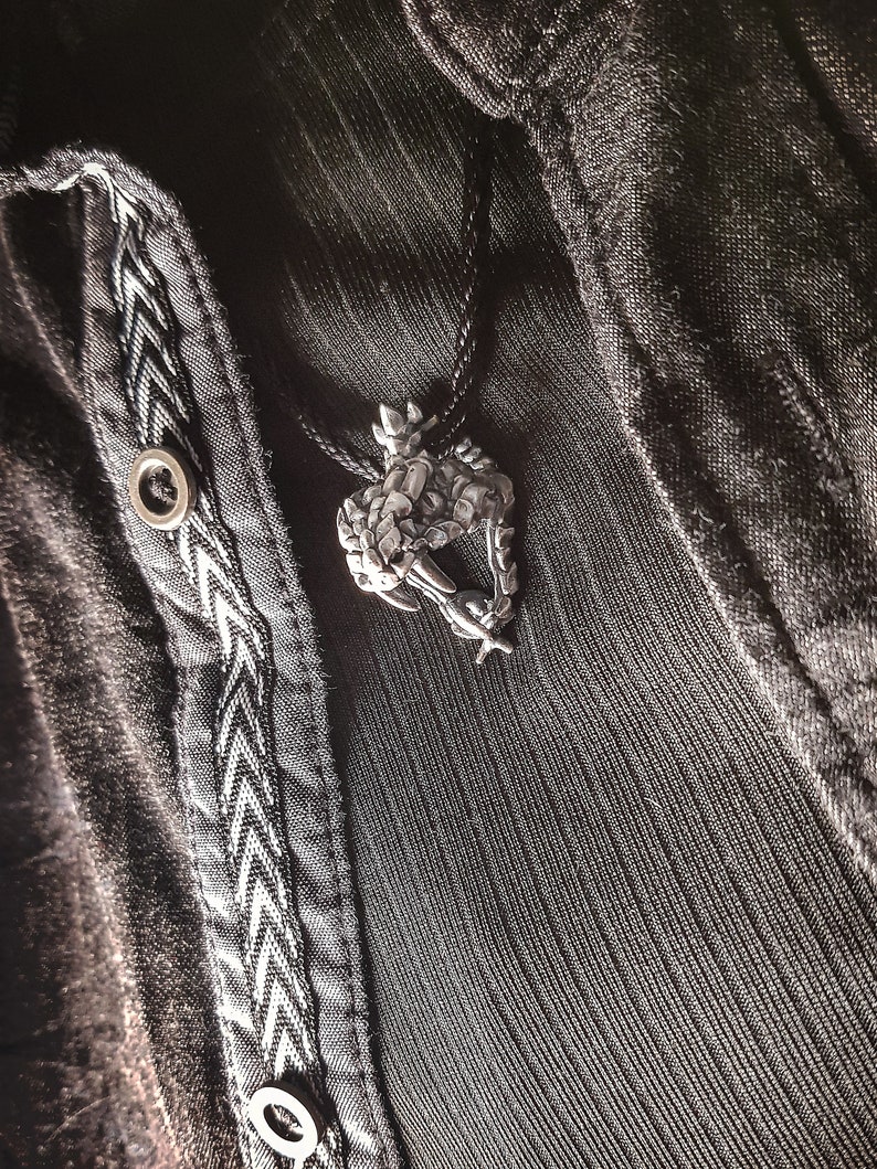 Snake Pendant.