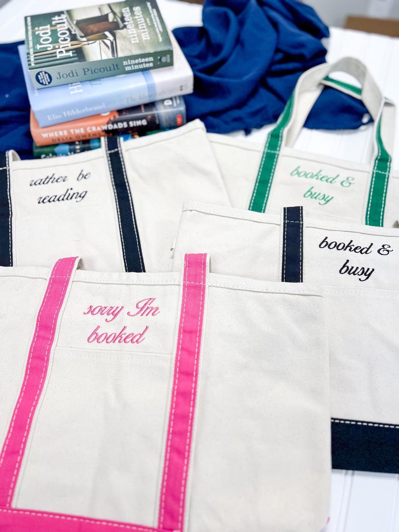 Personalized Book Lover Tote: Canvas Bag with Zip and Key Clip image 4