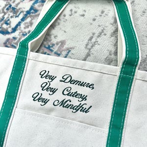 Embroidered Personalized Tote Bag - Gift for Her, Gift for Mom, Bridesmaid Gift, Bride Gift, Travel Bag, Personalized Gift